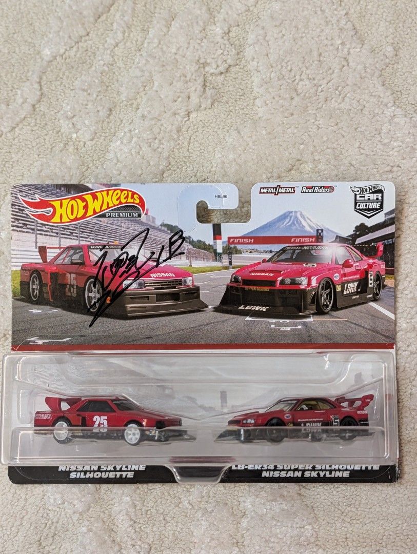 Hot Wheels Nissan Skyline Silhouette & LB-ER34 Super Silhouette