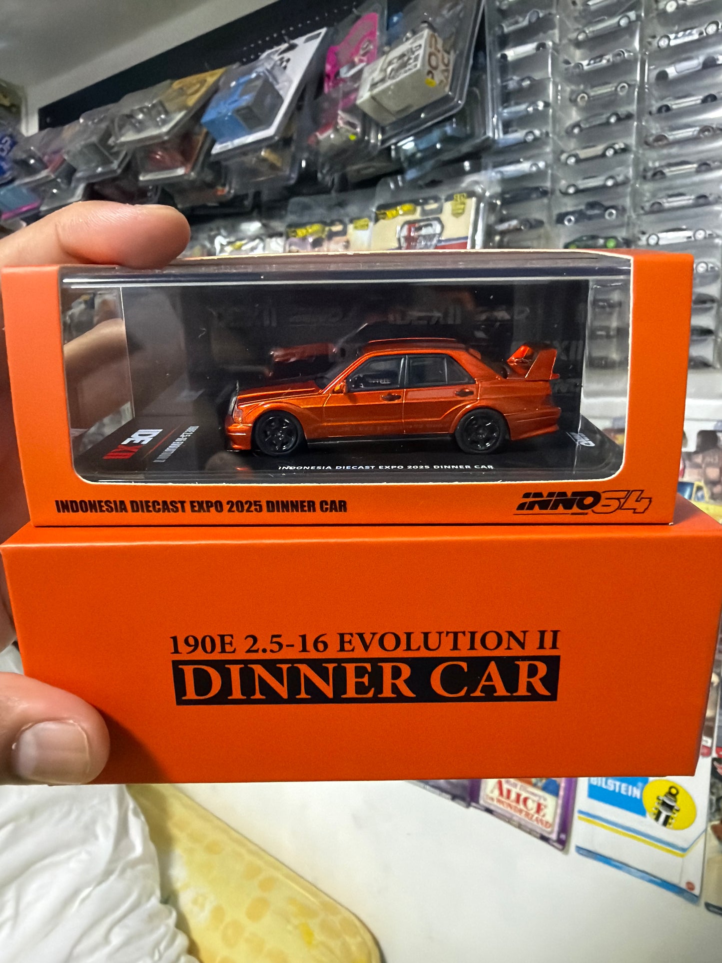 Inno64 Mercedes 190E IDE 2025 Dinner Car