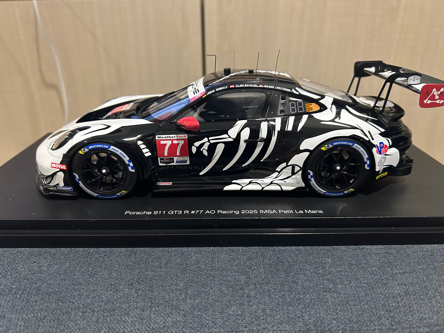 Top Speed TS0651 Porsche 911 GT3 Skelly
