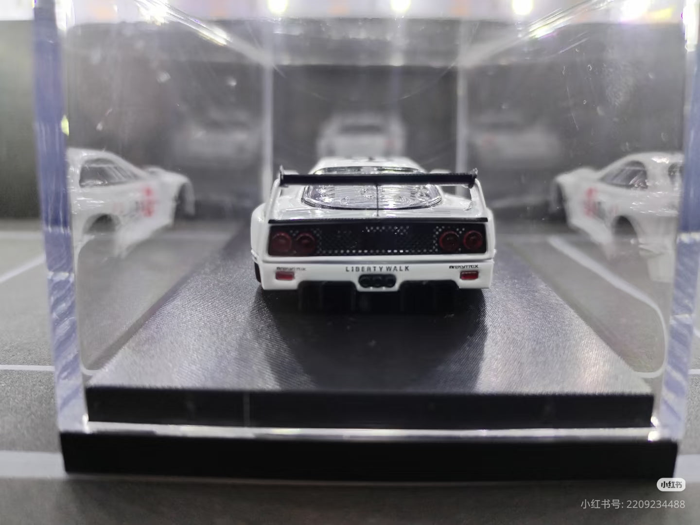 1/64 lbwk f40 ghost player