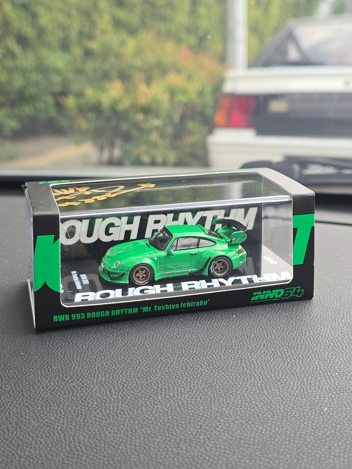 RWB 993 ROUGH RHYTHM
