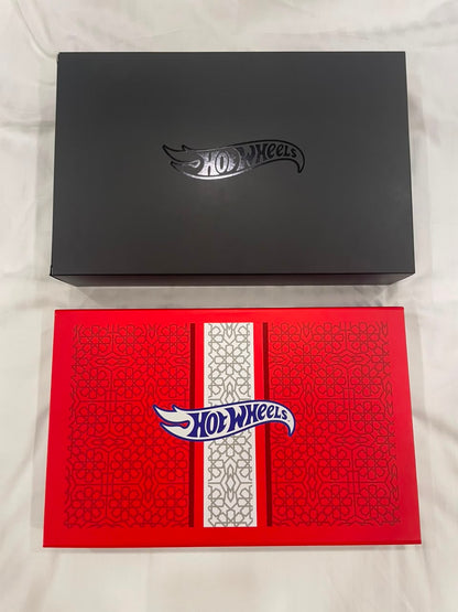 Hot Wheels 4th Annual Collectors Convention Malaysia 2026 Nissan Skyline GT-R V-Spec II (BNR34) Dinner Set