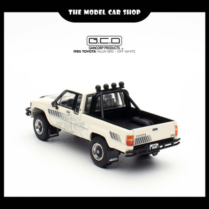[GCD] 1985 Toyota Hilux SR5 - Off White (396)