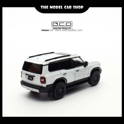[GCD] Prado 250 - White (RHD) Square Light (423)