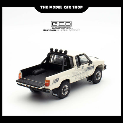 [GCD] 1985 Toyota Hilux SR5 - Off White (396)