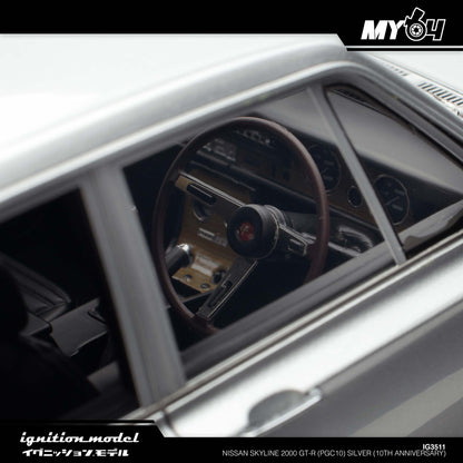 [Ignition Model] Nissan Skyline 2000 GT-R (PGC10) - Silver (10th Anniversary)