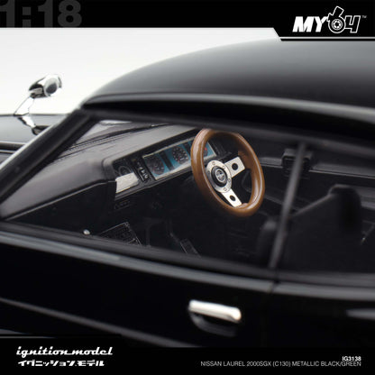 [Ignition Model] 1:18 Nissan Laurel 2000SGX (C130) - Metallic Black/Green