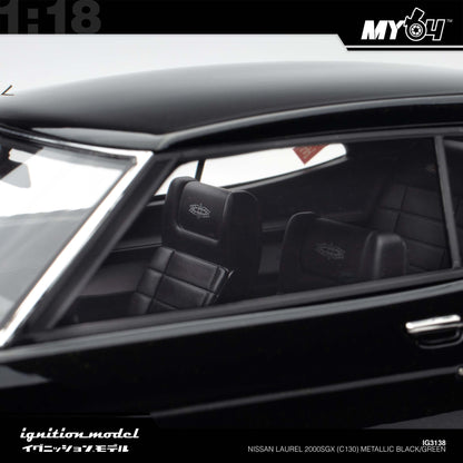 [Ignition Model] 1:18 Nissan Laurel 2000SGX (C130) - Metallic Black/Green