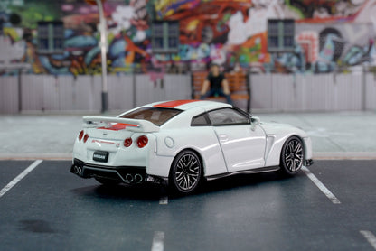 [MOTORHELIX] 1/64 Nissan GT-R (R35) 50th Anniversary [Limited 999 pcs] - Toy Space Diecast Online Store Singapore