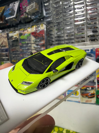 Fuelme Model Neo Lamborghini Countach