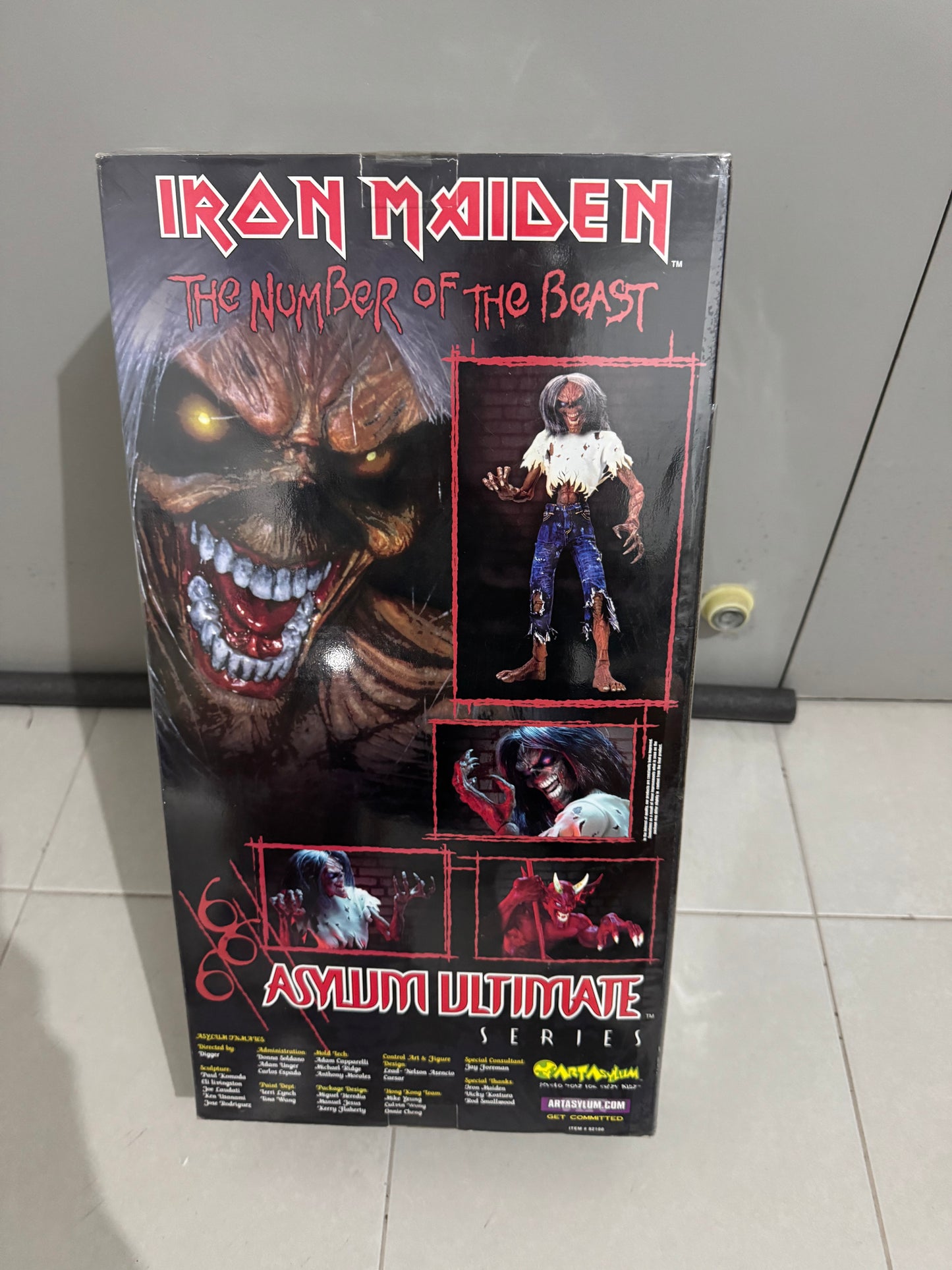 Iron Maiden Asylum Ultimate Series Eddie Action Figure