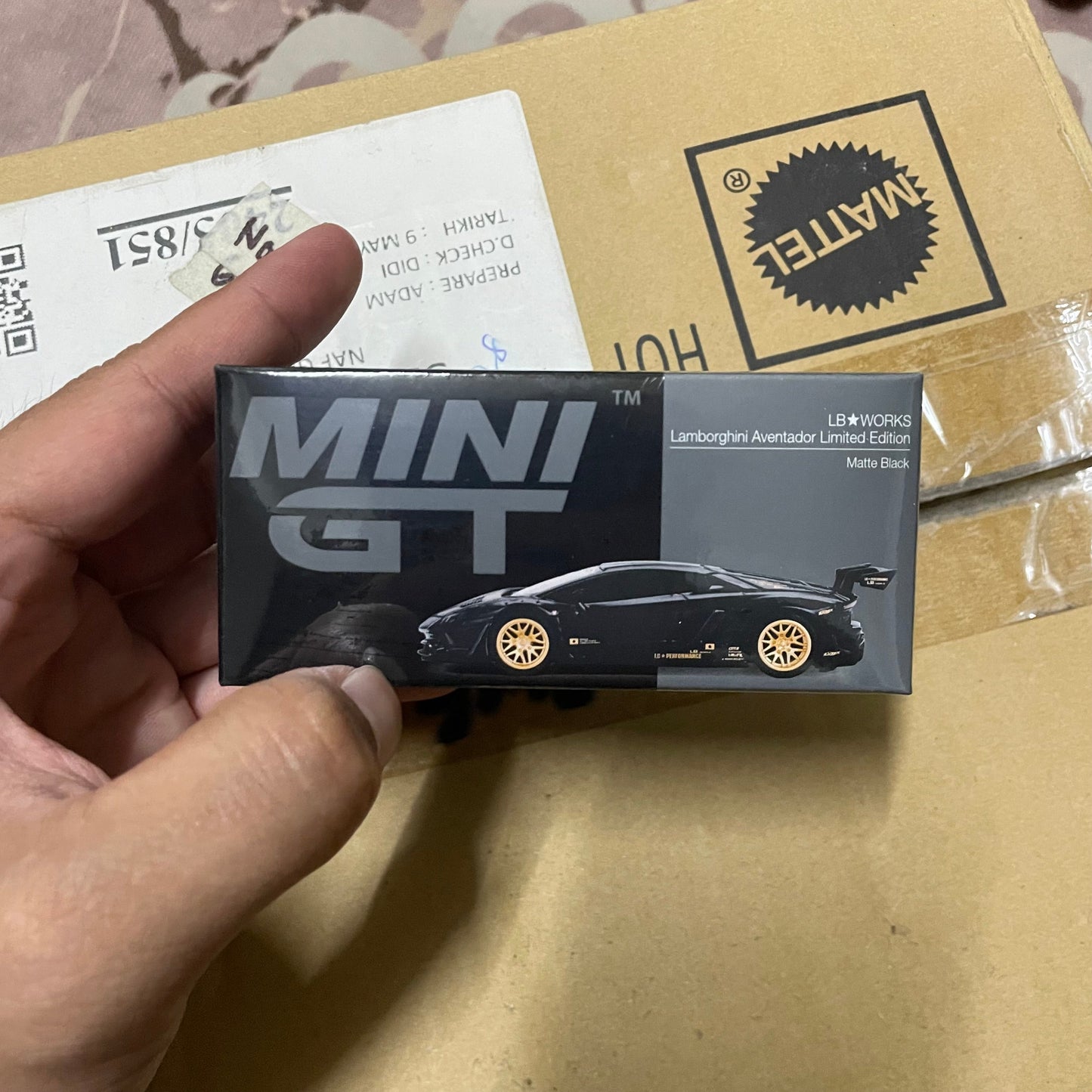 Mini GT Lamborghini Aventador LBWK