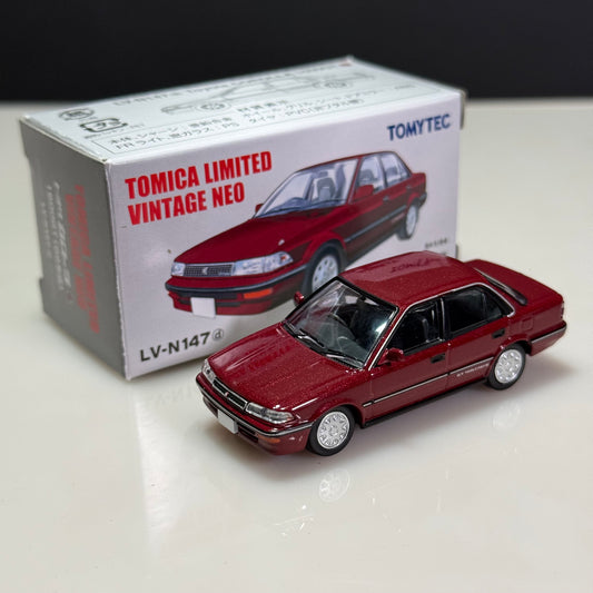 Tomica Limited Vintage Neo 1/64 LV-N147d Toyota Corolla 1600GT (89)